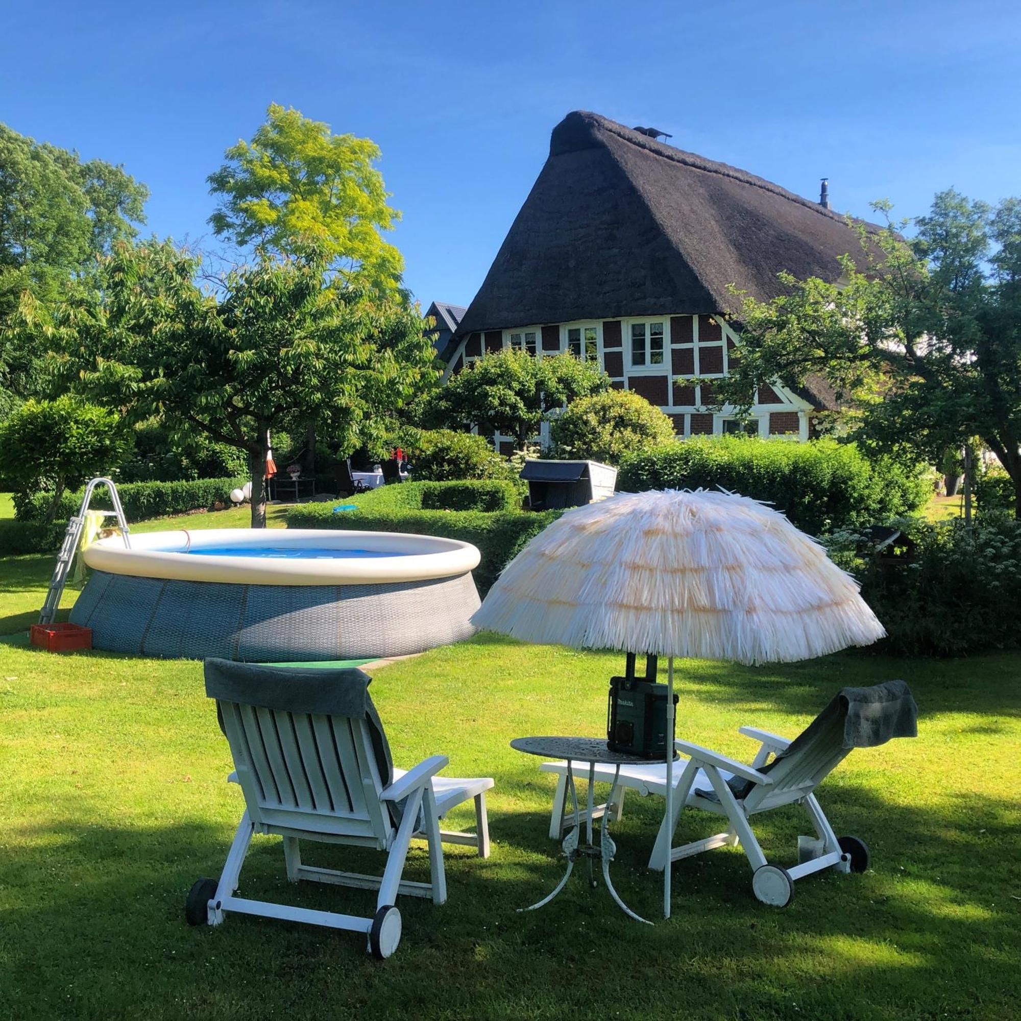 Altes Landhaus Oste, Klavier Appartement, 2 Zimmer Mit Kamin Hemmoor Eksteriør bilde